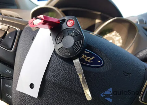 2017 Ford Escape Se из США, поврежденный, VIN 1FMCU0GD3HUD93230